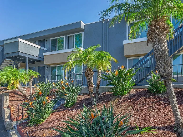 Point Loma Bay Apartments | Coastal Living Near the Beach — Photo 2