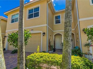 684 SW Glen Crest Way, Stuart, FL 34997