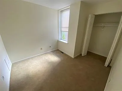 514 14th St NE — Photo 16