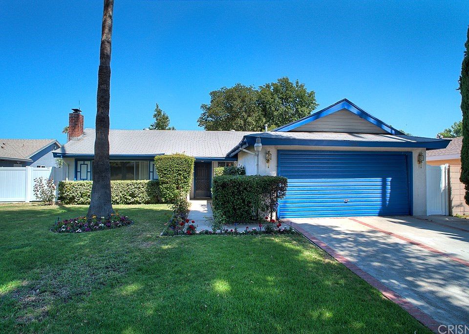 1st image of 9002 Collett Ave