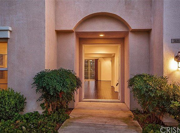 3rd image of 5688 Como Cir #36