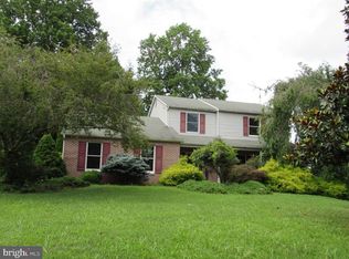 403 Woodridge Ct, Fallston, MD 21047