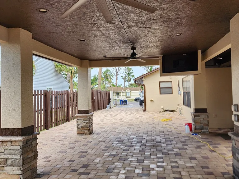 17424 Lee Rd — Photo 4