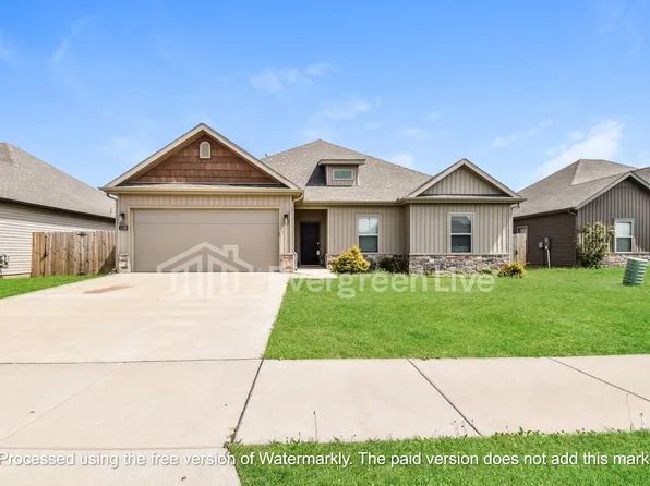 1130 Pebble Pass, Centerton, AR