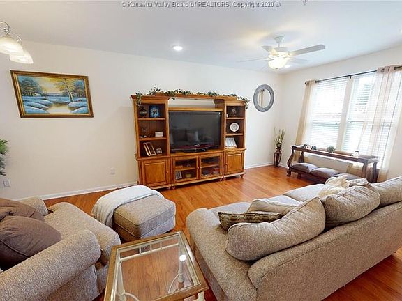 2nd image of 19 Belmont Pl