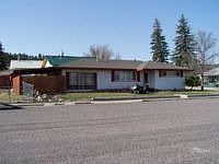 1st image of 208 7th St