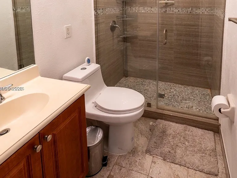 11002 NW 83rd St #106 — Photo 5
