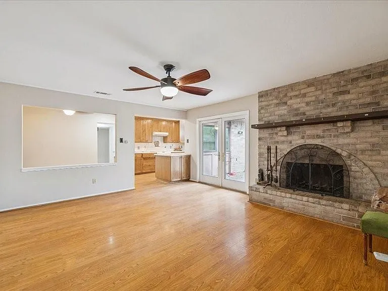 3902 Broken Elm Dr — Photo 11