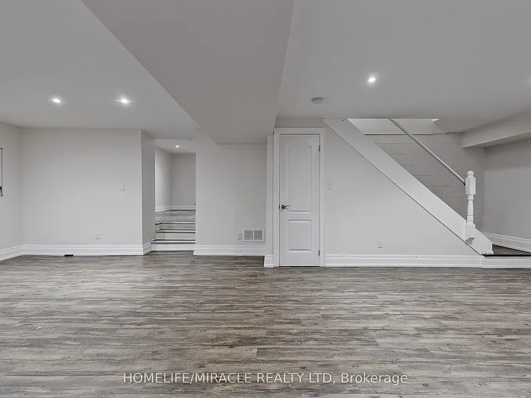509 Maine St — Photo 18