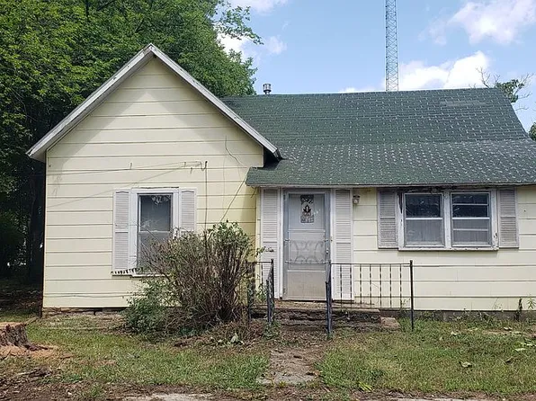 102 S Stockton St, Toronto, KS 66777