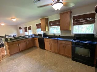 1593 Bubbling Creek Rd, Atlanta, GA 30319