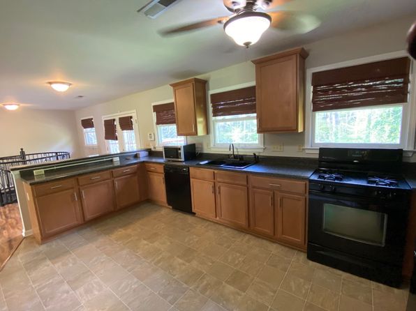 1593 Bubbling Creek Rd
