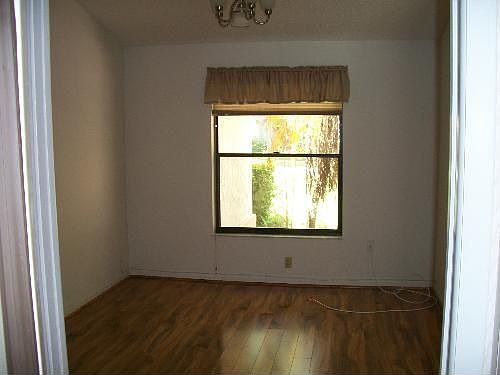 3rd image of 1957 Brookstone Way