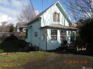 717 Hampshire St, Raymond, WA 98577