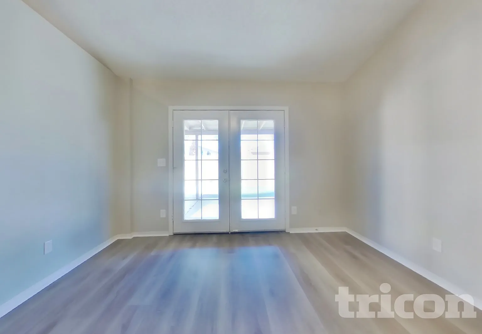 102 W Ivyglen Street Mesa AZ — Photo 2