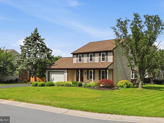 3rd image of 1313 Pennscott Dr