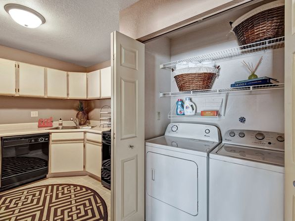 River's Cove | W172N11392 Division Rd, Germantown, WI