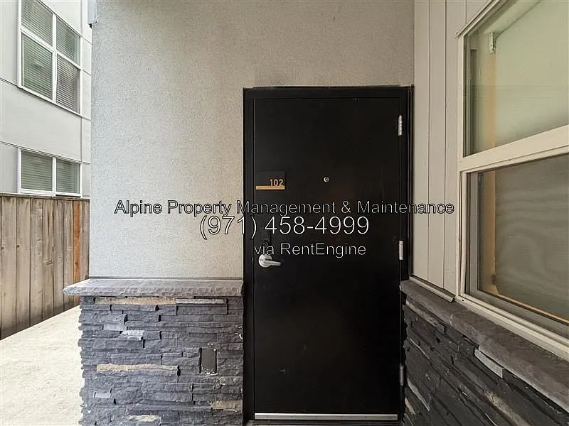 1545 NE 41st Ave — Photo 1