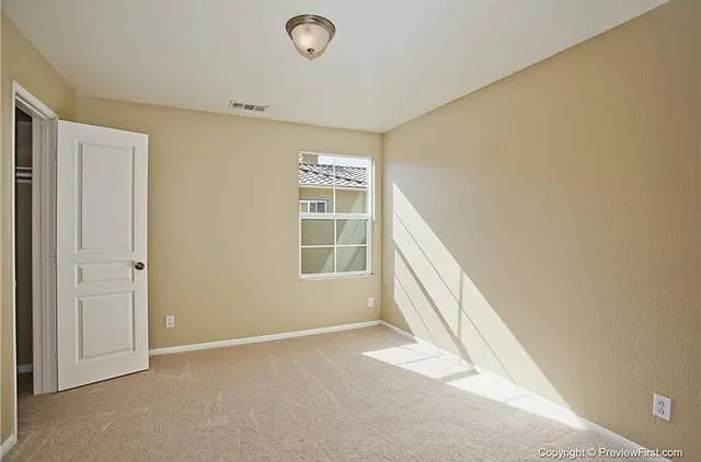 840 Almond Rd — Photo 17