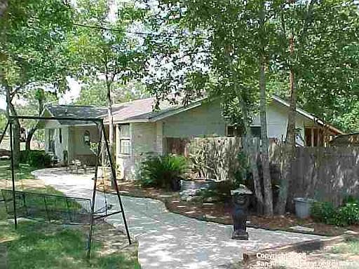 1st image of 419 MEADOW GROVE