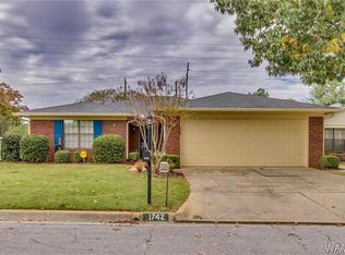 1742 Hollow Ln, Tuscaloosa, AL 35406
