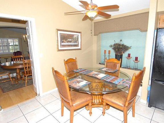 Beautiful eat in kitchen with bay window. 