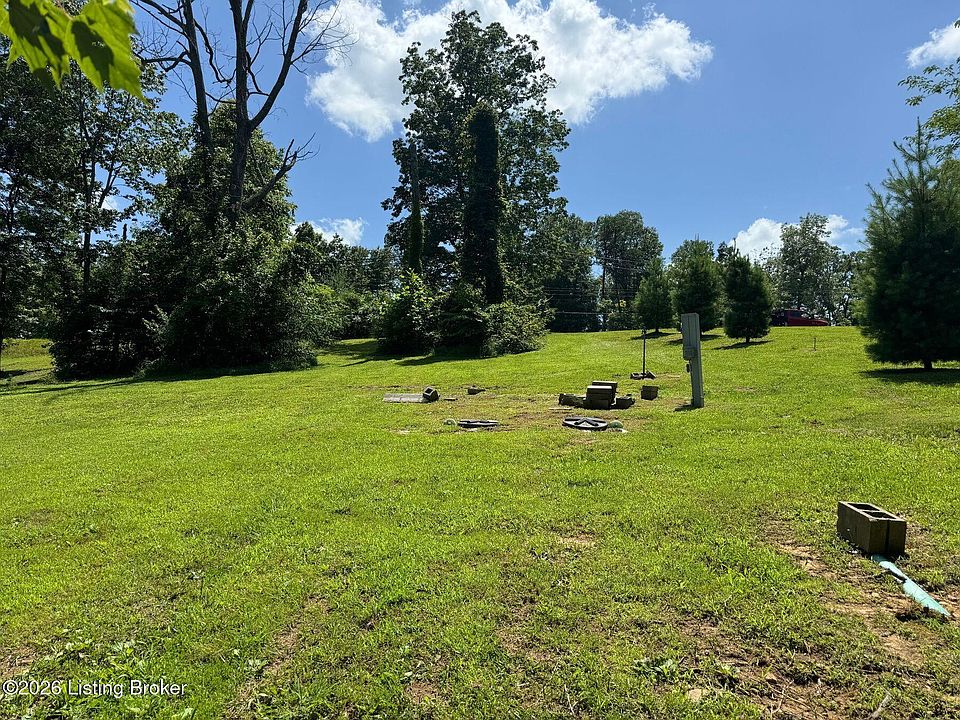 1st image of 1001 Stone Hill Rd