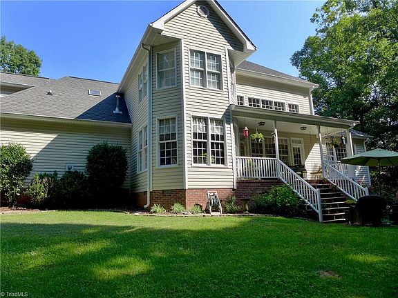 4th image of 6991 Brandi Wood Cir