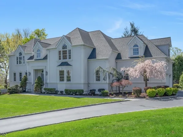 14 Scenic Ct, Ramsey Boro, NJ 07446