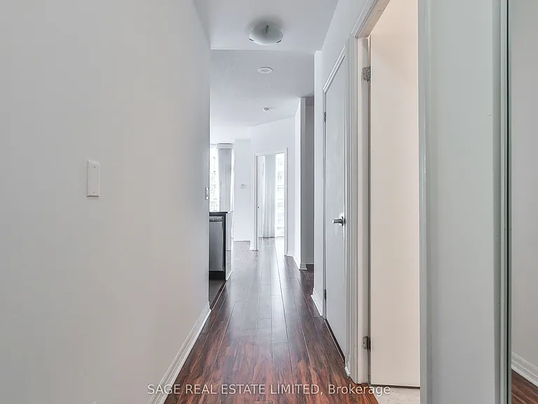 16 Yonge St #2711 — Photo 35
