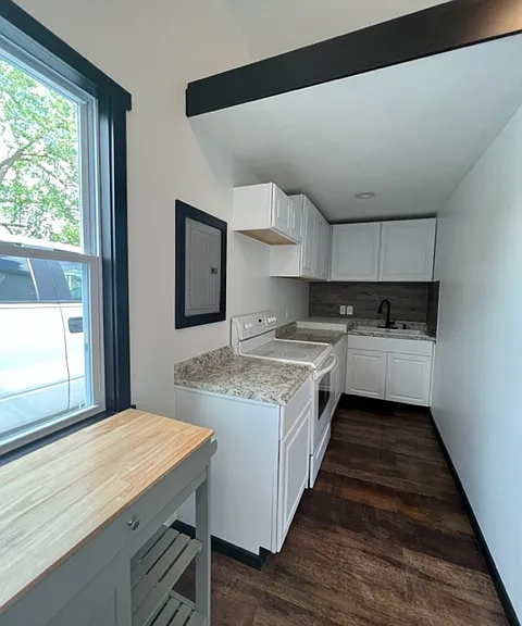 255 S Main St #H — Photo 14