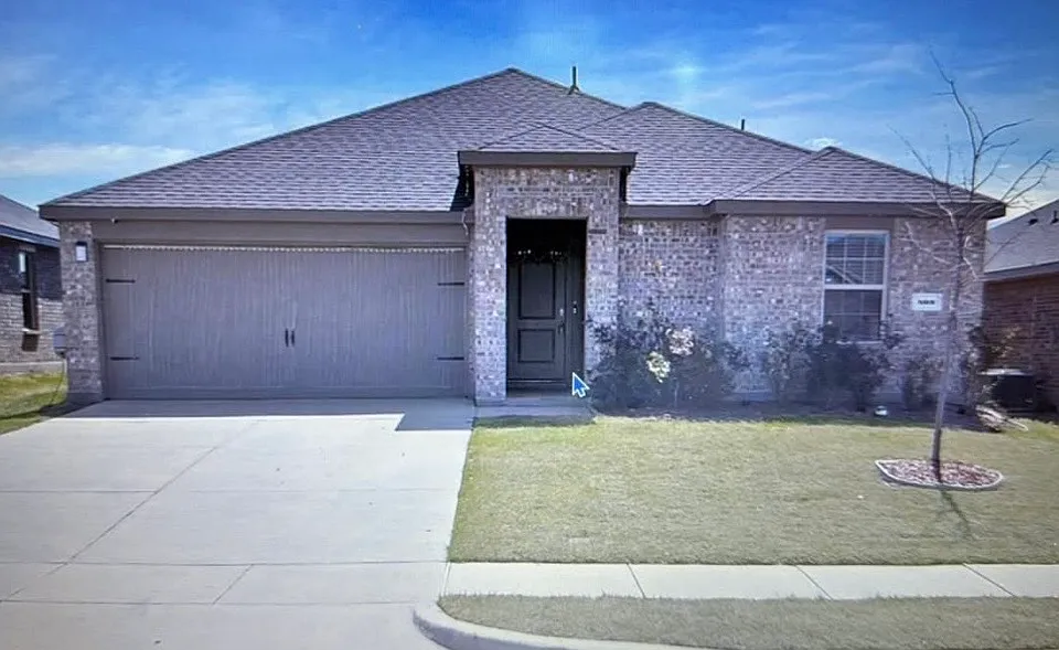 808 Glover Dr