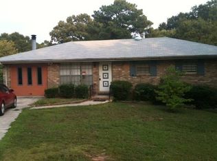 1809 Lake Park Ln, Birmingham, AL 35215
