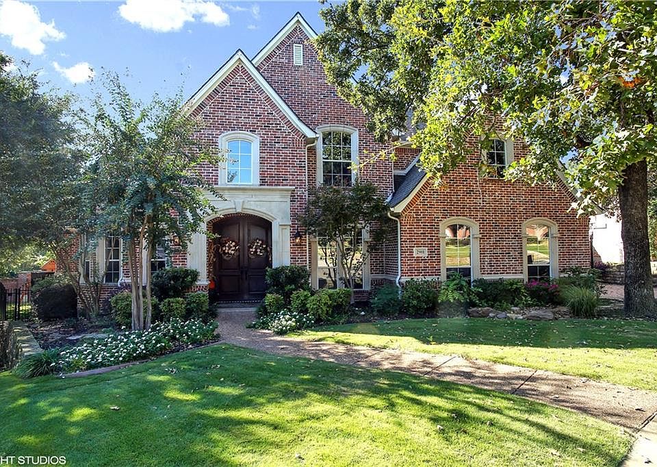 1st image of 2901 High Oaks Dr