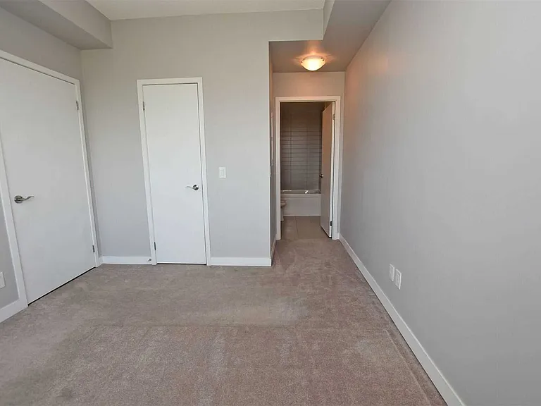 840 Queens Plate Dr #506 — Photo 8