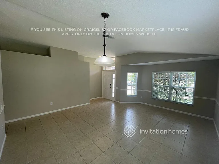 30237 Glenham Ct — Photo 2