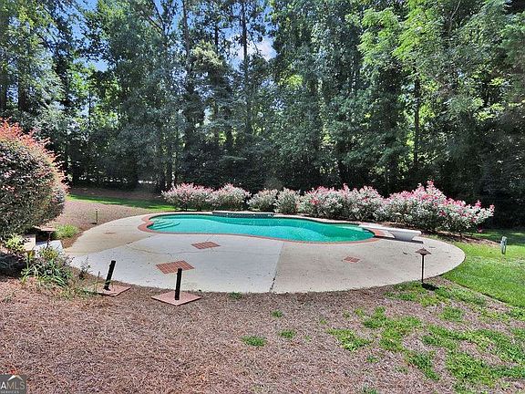 2nd image of 3581 Kilpatrick Ln