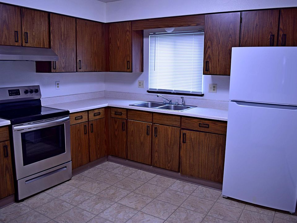 1st image of 4421 Vasey Ave APT 2