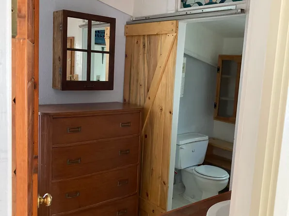 (undisclosed Address), Ashland, OR 97520