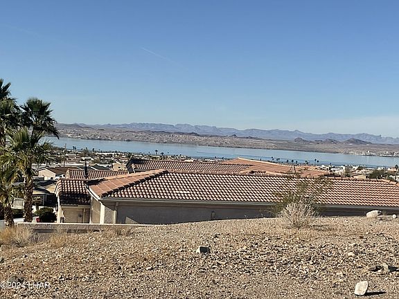 3rd image of 645 Lookout Ln