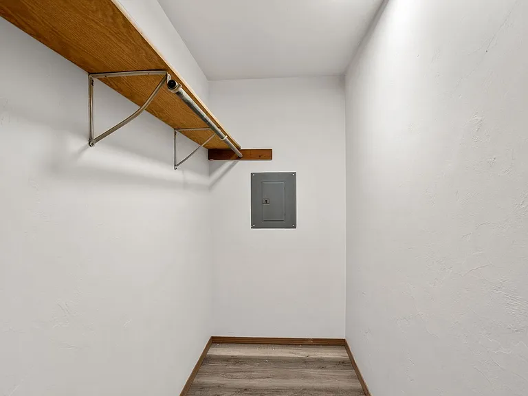 234 Berger St — Photo 2