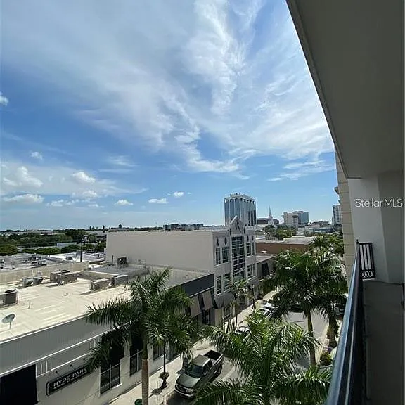 1500 State St #401 — Photo 17