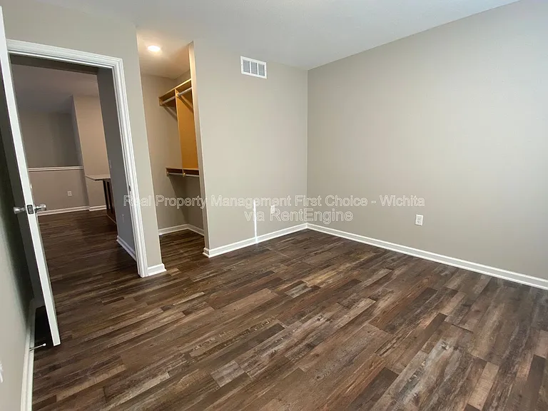 10607 E Kinkaid Ave — Photo 30