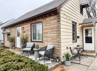 105 Mafalda Dr, Cheektowaga, NY 14215