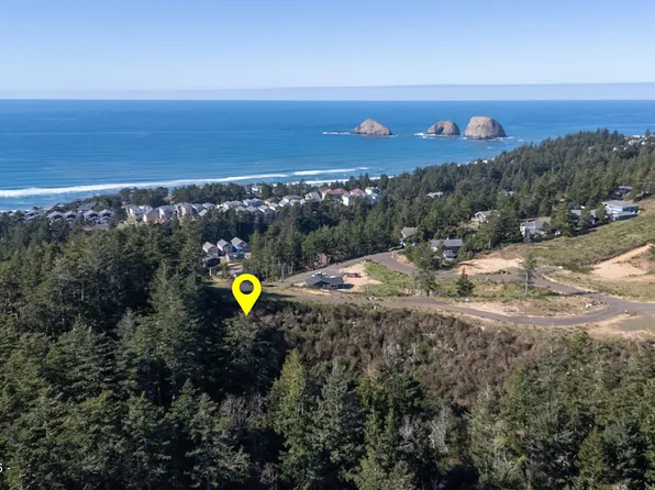 8 Tl Ava Pl, Oceanside, OR 97134