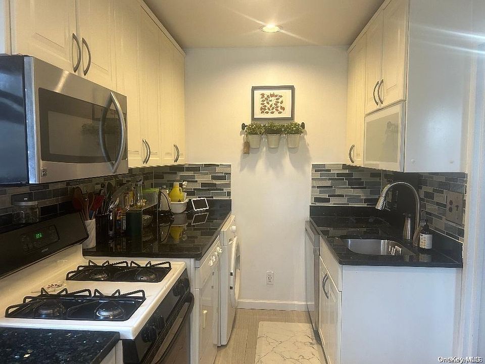 1st image of 19-04 202nd Street #1-55