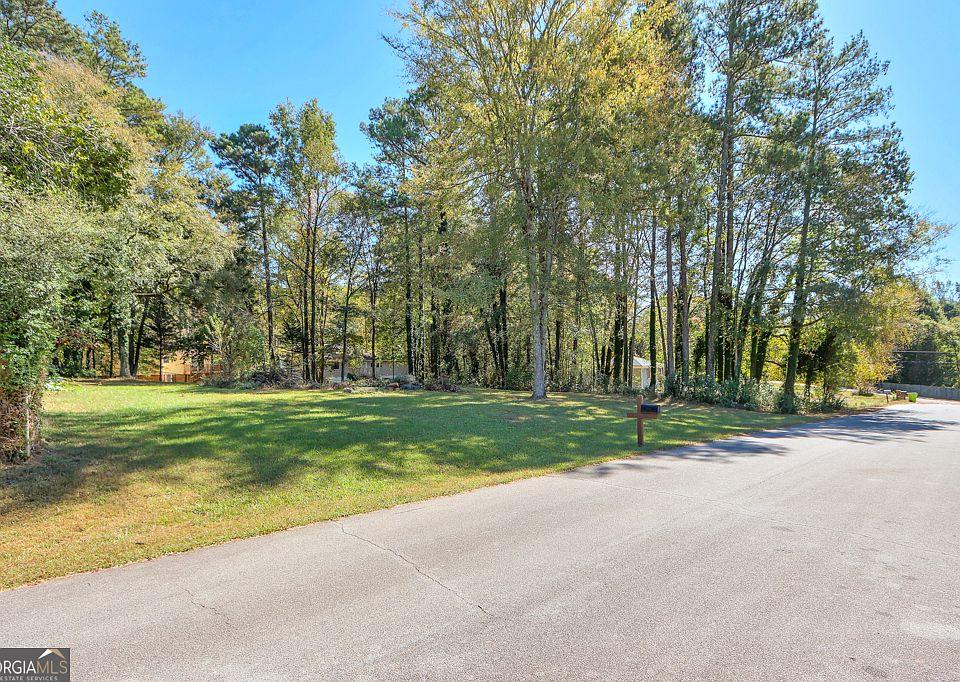 1st image of 109 Greenwood Dr