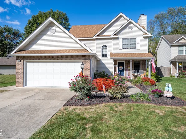 1802 River Birch Ct, Terre Haute, IN 47803