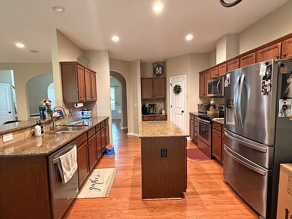 5th image of 302 Toto Ct