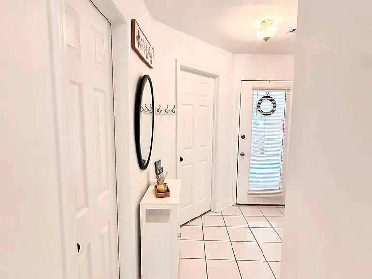 109 Westlake Ct — Photo 39